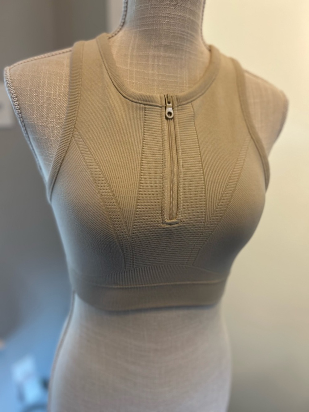 Offline by Aerie Beige Zip-Front Seamless Crop Tank Top